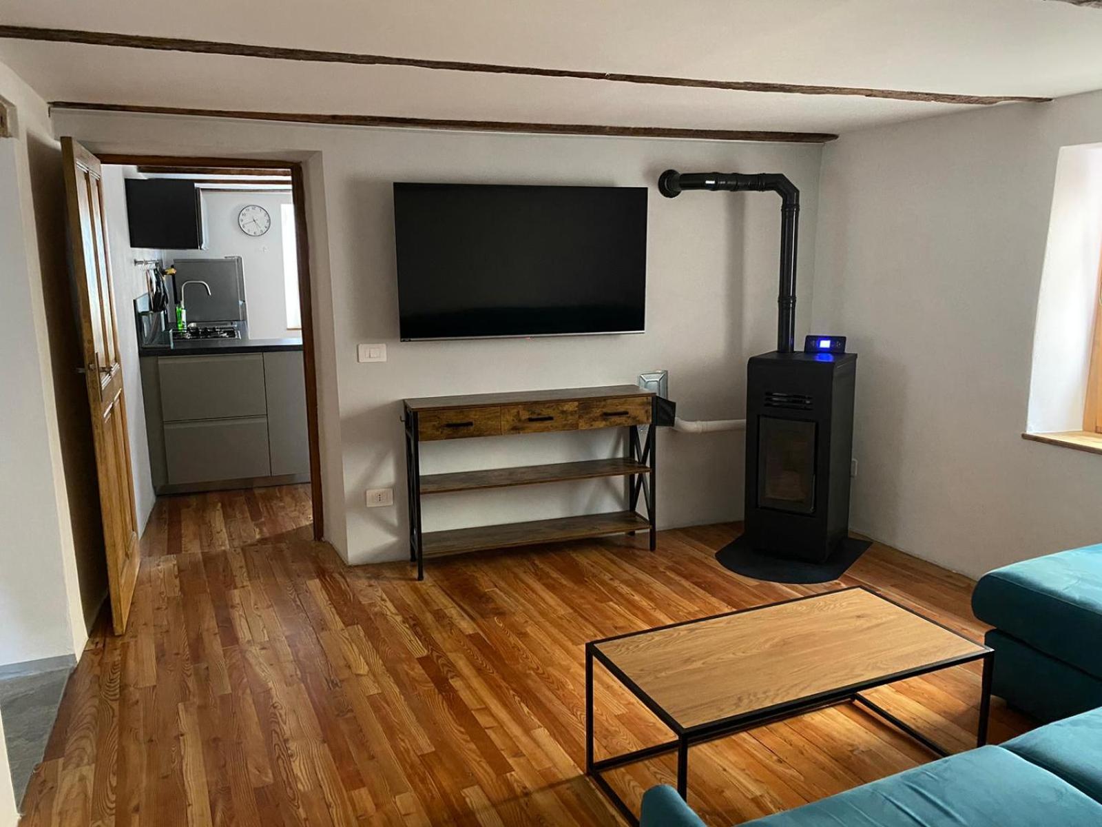 Ca' Di Gin Apartment Скопело Екстериор снимка